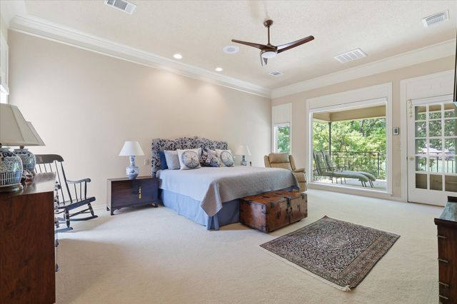 5909 Club Hill Place, Dallas, TX 75248