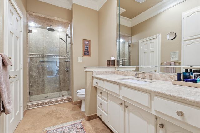 5909 Club Hill Place, Dallas, TX 75248