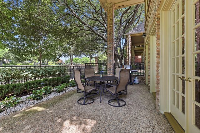 5909 Club Hill Place, Dallas, TX 75248