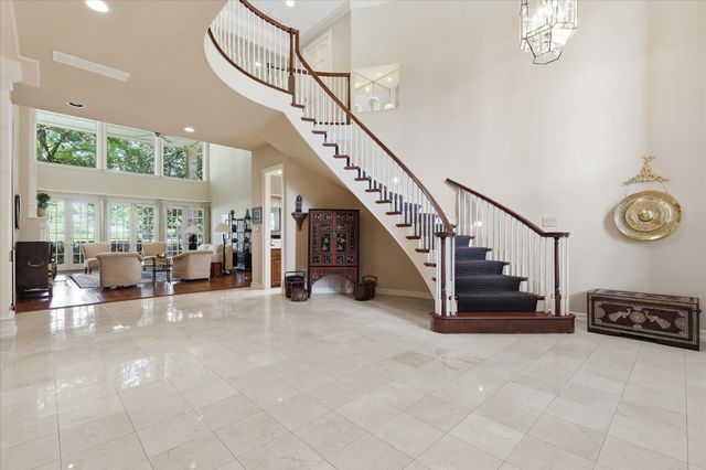 5909 Club Hill Place, Dallas, TX 75248
