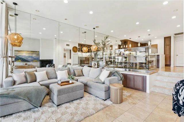 8212 Marina Pacifica North, Long Beach, CA 90803