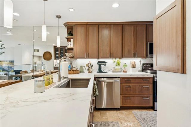 8212 Marina Pacifica North, Long Beach, CA 90803