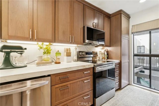 8212 Marina Pacifica North, Long Beach, CA 90803