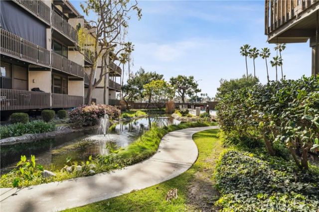 8212 Marina Pacifica North, Long Beach, CA 90803