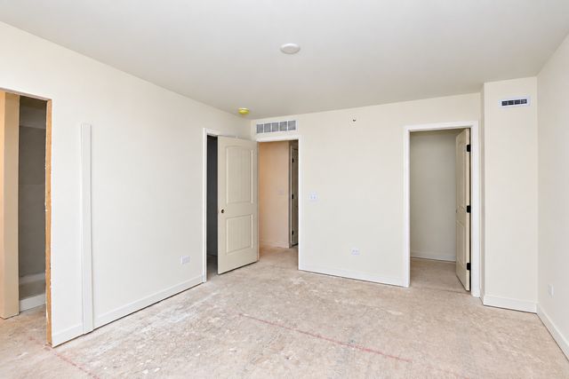 1711 Pratt Court 24166, Hoffman Estates, IL 60192