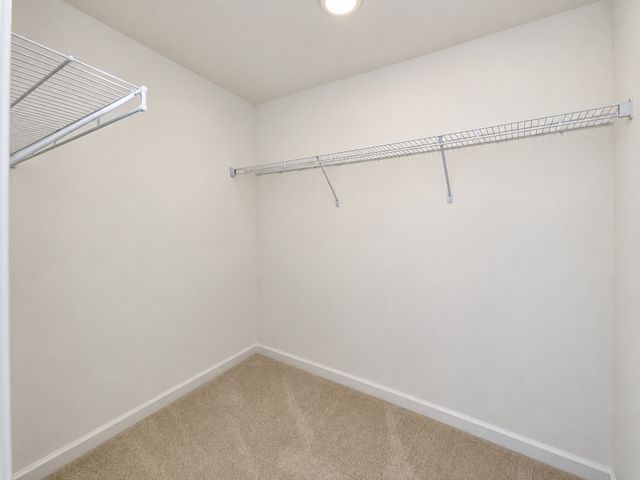 1711 Pratt Court 24166, Hoffman Estates, IL 60192