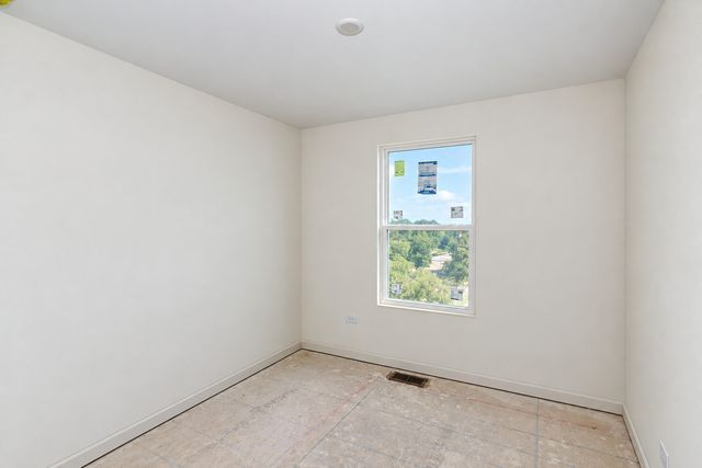 1711 Pratt Court 24166, Hoffman Estates, IL 60192