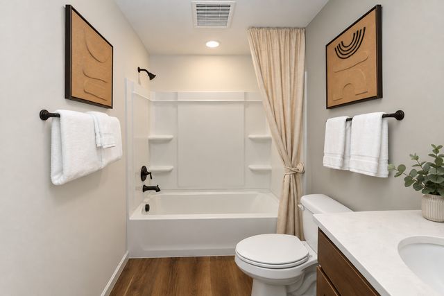 1711 Pratt Court 24166, Hoffman Estates, IL 60192