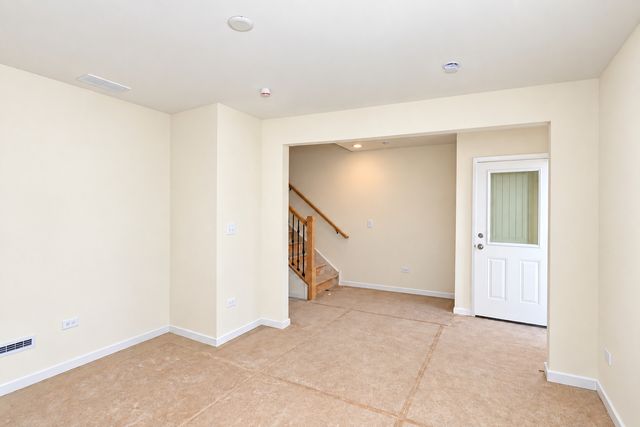 1711 Pratt Court 24166, Hoffman Estates, IL 60192