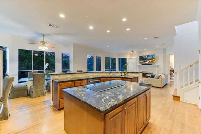 3100 Rivercrest DR, Austin, TX 78746