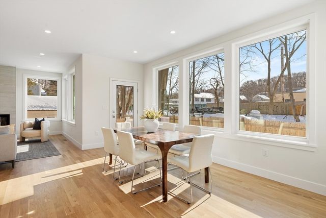 12 Brandon St, Lexington, MA 02420