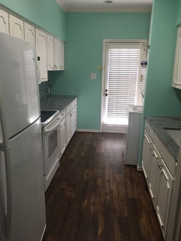 4312 Bellaire Drive S 127, Fort Worth, TX 76109