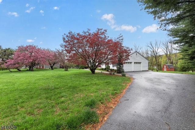 8 Telfer Dr, Vernon Twp., NJ 07418