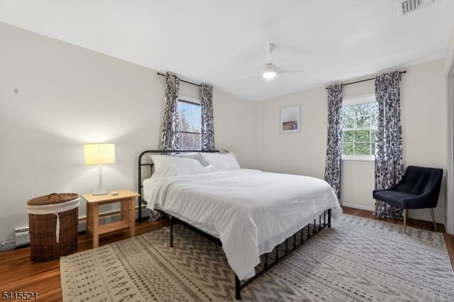 8 Telfer Dr, Vernon Twp., NJ 07418