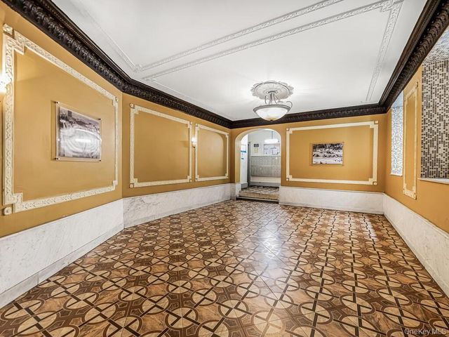 91 E 208th Street 3K, Bronx, NY 10467