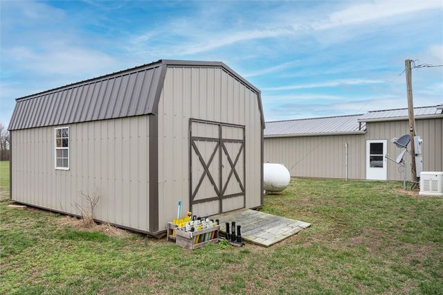 1926 Fairview Rd, Peebles, OH 45660