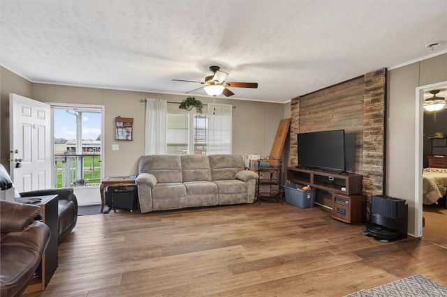 1926 Fairview Rd, Peebles, OH 45660