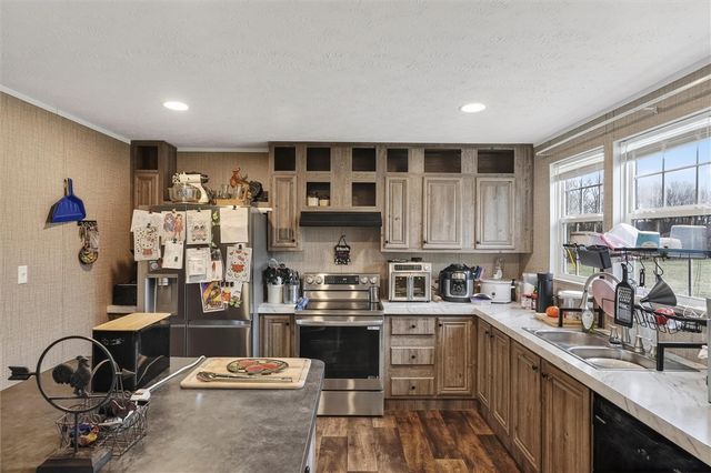 1926 Fairview Rd, Peebles, OH 45660