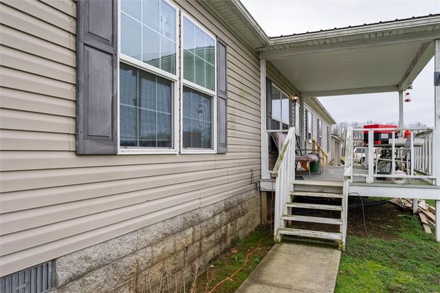 1926 Fairview Rd, Peebles, OH 45660