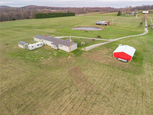 1926 Fairview Rd, Peebles, OH 45660