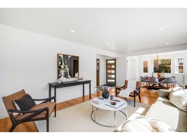 2560 Queen St, Lakewood, CO 80215