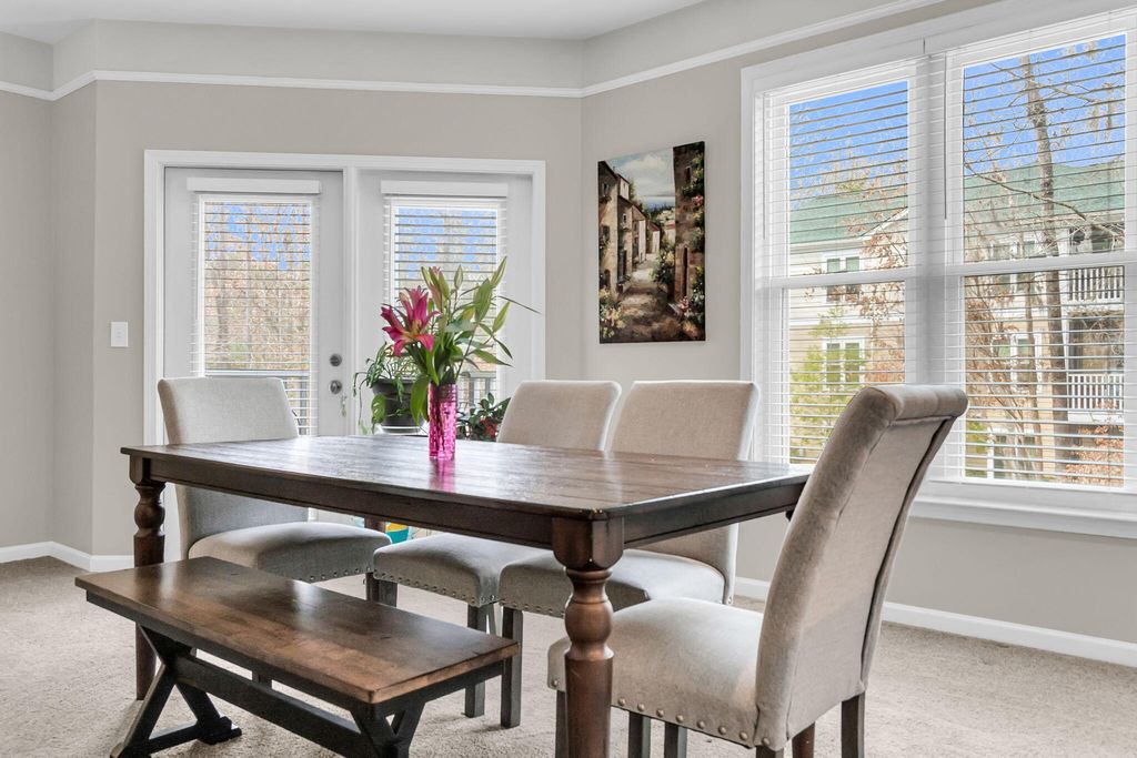 Image 9 of property listing at 2224 Egret Crest Lane, Charleston, SC 29414