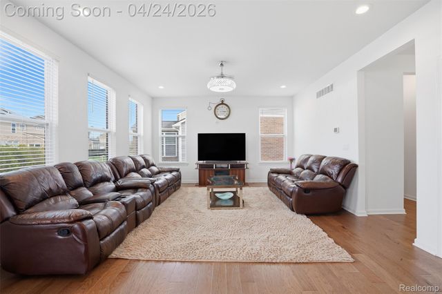 50782 Ross Street, Canton Charter Township, MI 48187