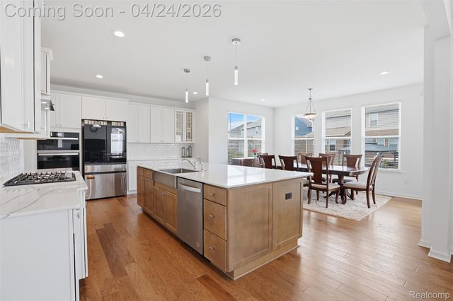 50782 Ross Street, Canton Charter Township, MI 48187