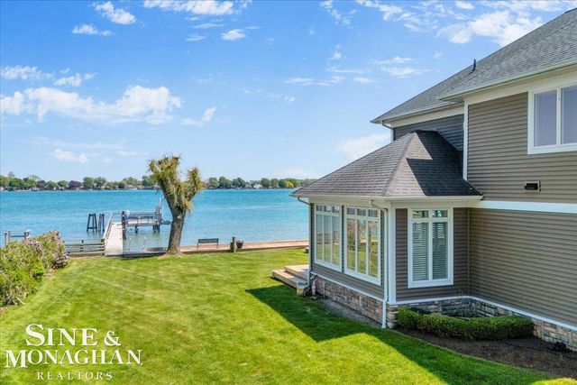 9377 River Road, Clay Twp, MI 48001