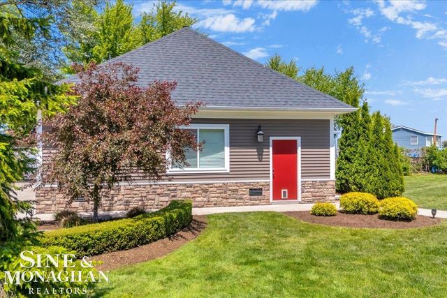9377 River Road, Clay Twp, MI 48001