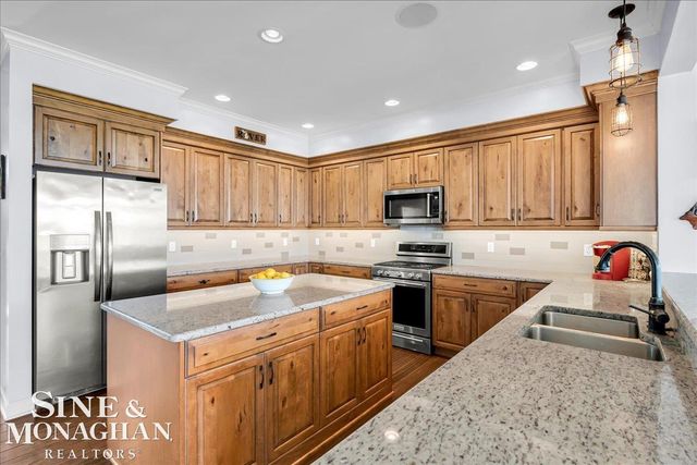 9377 River Road, Clay Twp, MI 48001