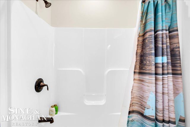 9377 River Road, Clay Twp, MI 48001