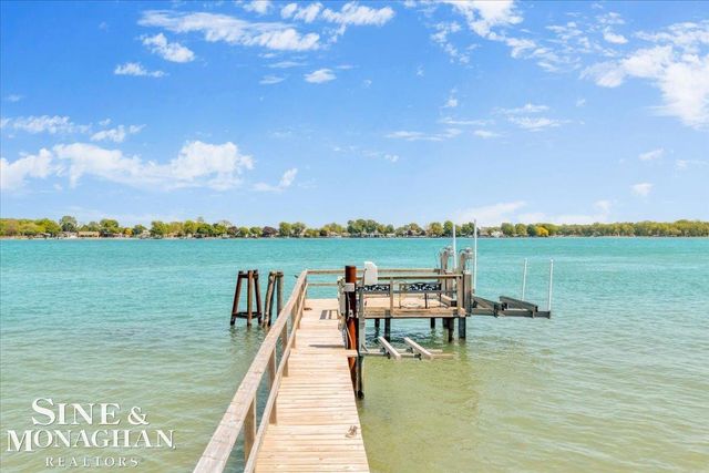 9377 River Road, Clay Twp, MI 48001