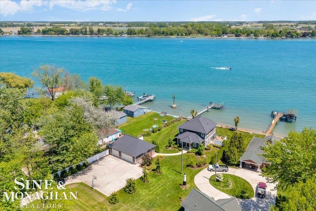 9377 River Road, Clay Twp, MI 48001