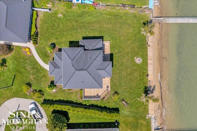 9377 River Road, Clay Twp, MI 48001