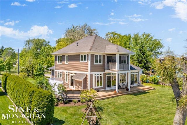 9377 River Road, Clay Twp, MI 48001