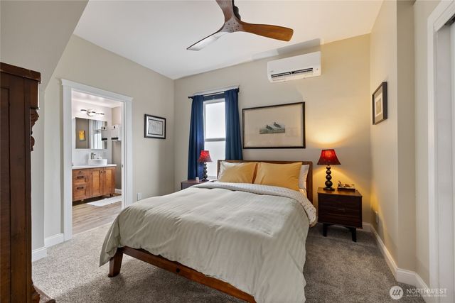 1211 S 17th Street, Tacoma, WA 98405