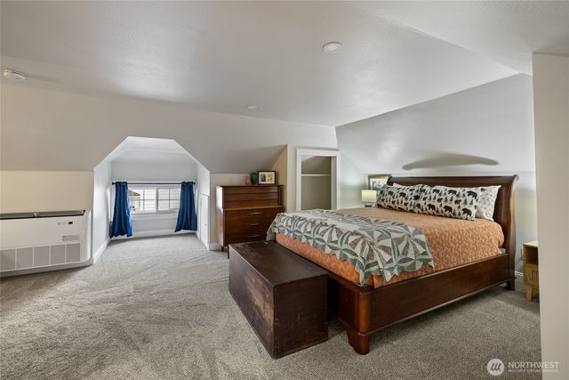 1211 S 17th Street, Tacoma, WA 98405