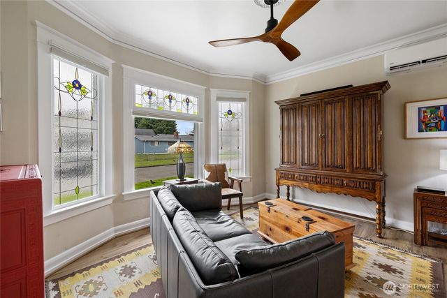 1211 S 17th Street, Tacoma, WA 98405