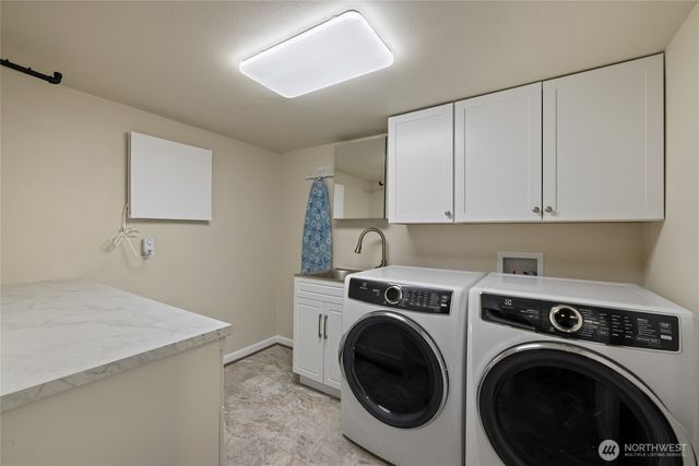 1211 S 17th Street, Tacoma, WA 98405