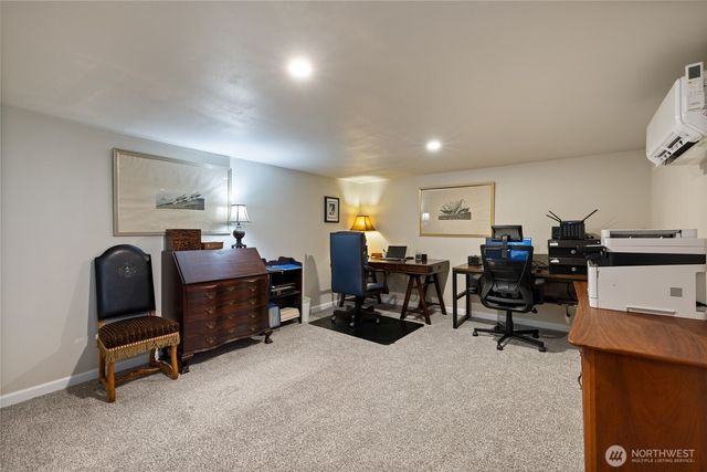 1211 S 17th Street, Tacoma, WA 98405