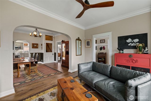 1211 S 17th Street, Tacoma, WA 98405