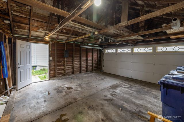 1211 S 17th Street, Tacoma, WA 98405