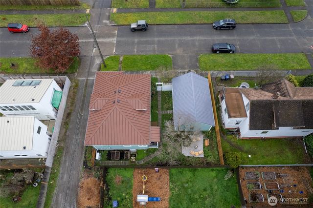 1211 S 17th Street, Tacoma, WA 98405