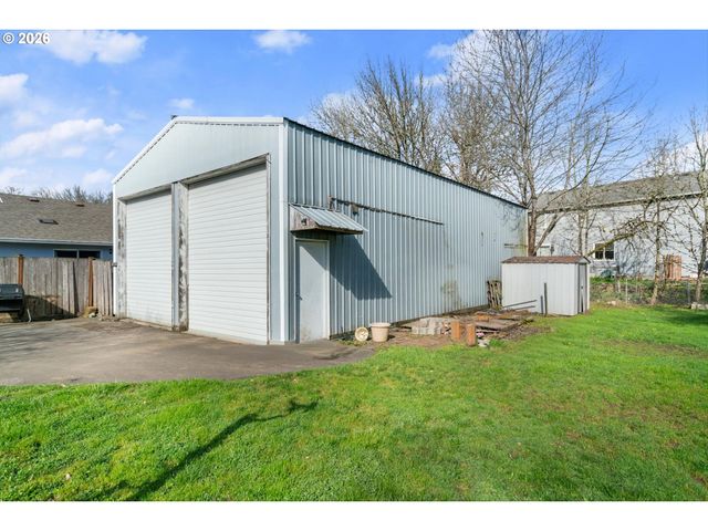 2672 COLUMBIA Blvd, St Helens, OR 97051