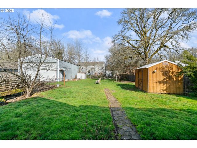 2672 COLUMBIA Blvd, St Helens, OR 97051