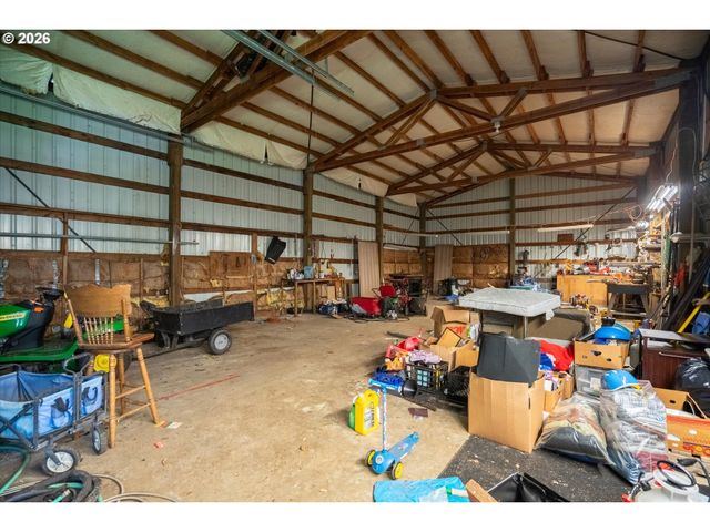 2672 COLUMBIA Blvd, St Helens, OR 97051