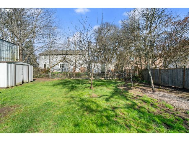 2672 COLUMBIA Blvd, St Helens, OR 97051