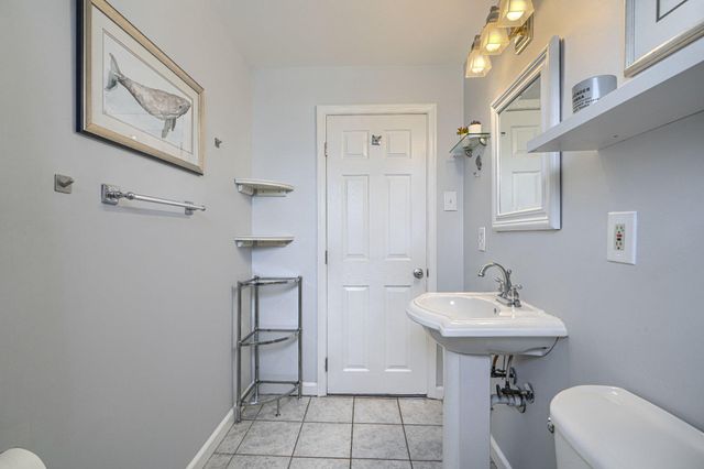 7804 HAROLD RD, Baltimore, MD 21222