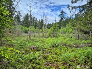 7 W Wilderness Lane, Seabeck, WA 98380
